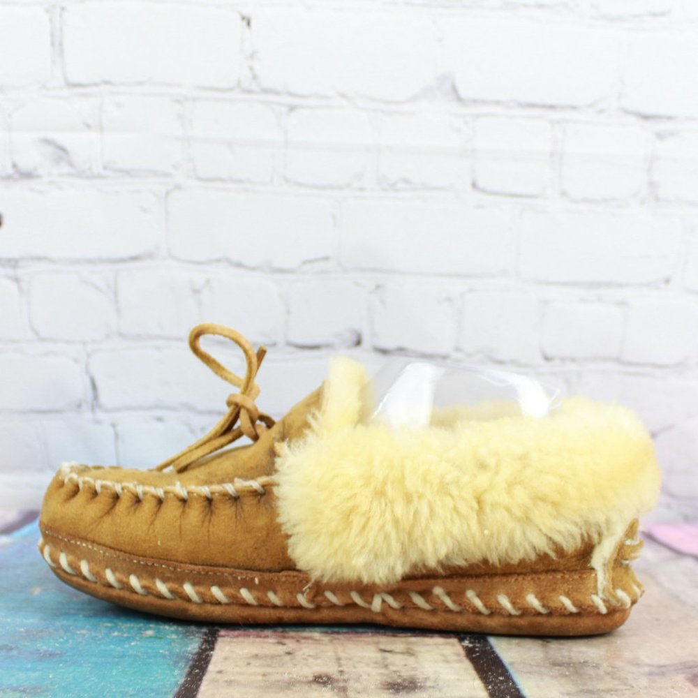 LL BEAN Lined Wicked Good Moccasins Slippers Sz 6